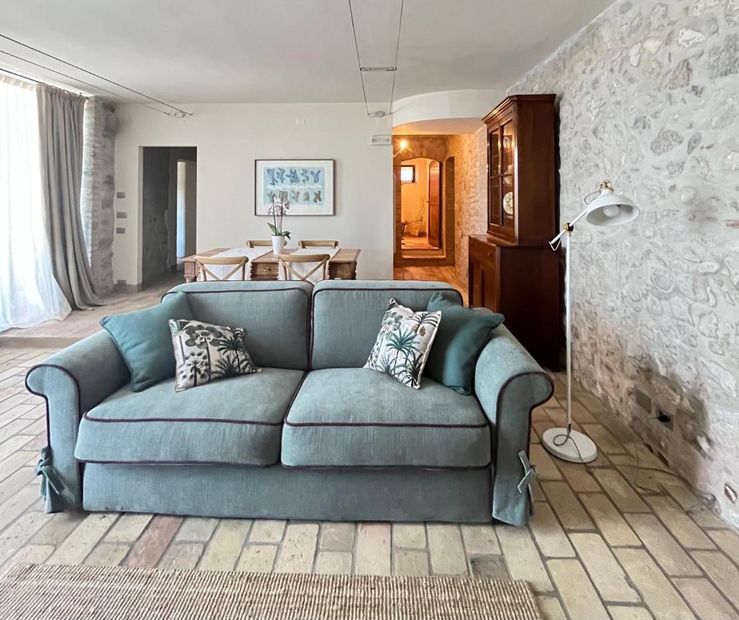 Le Mansarine Charme B&B Castellaro  Εξωτερικό φωτογραφία